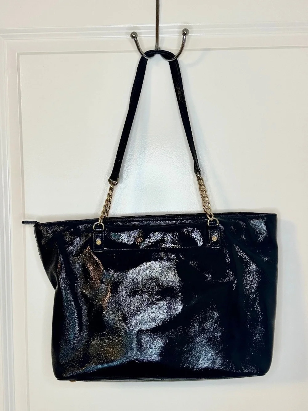 Michael Kors Black Patent Leather Jet Set Tote Bag